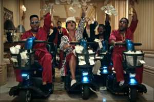 bruno-mars-24k-magic-video-1475845862-640x427